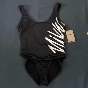 Nike Swim 1 piece swimsuit